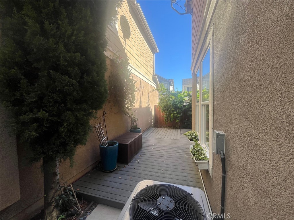 Twelve Picket Lane (TWPK) - Residential Lease