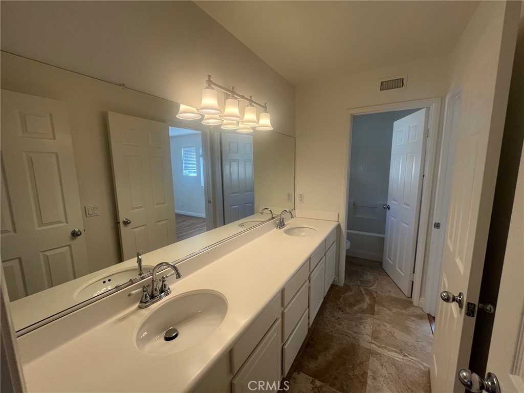 Twelve Picket Lane (TWPK) - Residential Lease