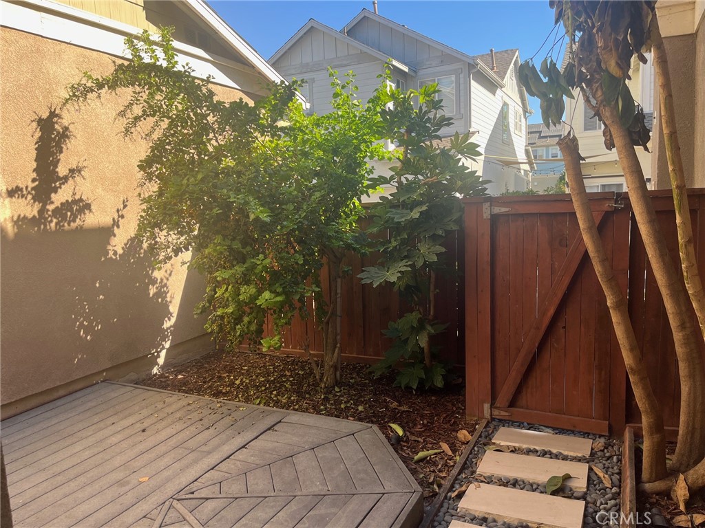 Twelve Picket Lane (TWPK) - Residential Lease