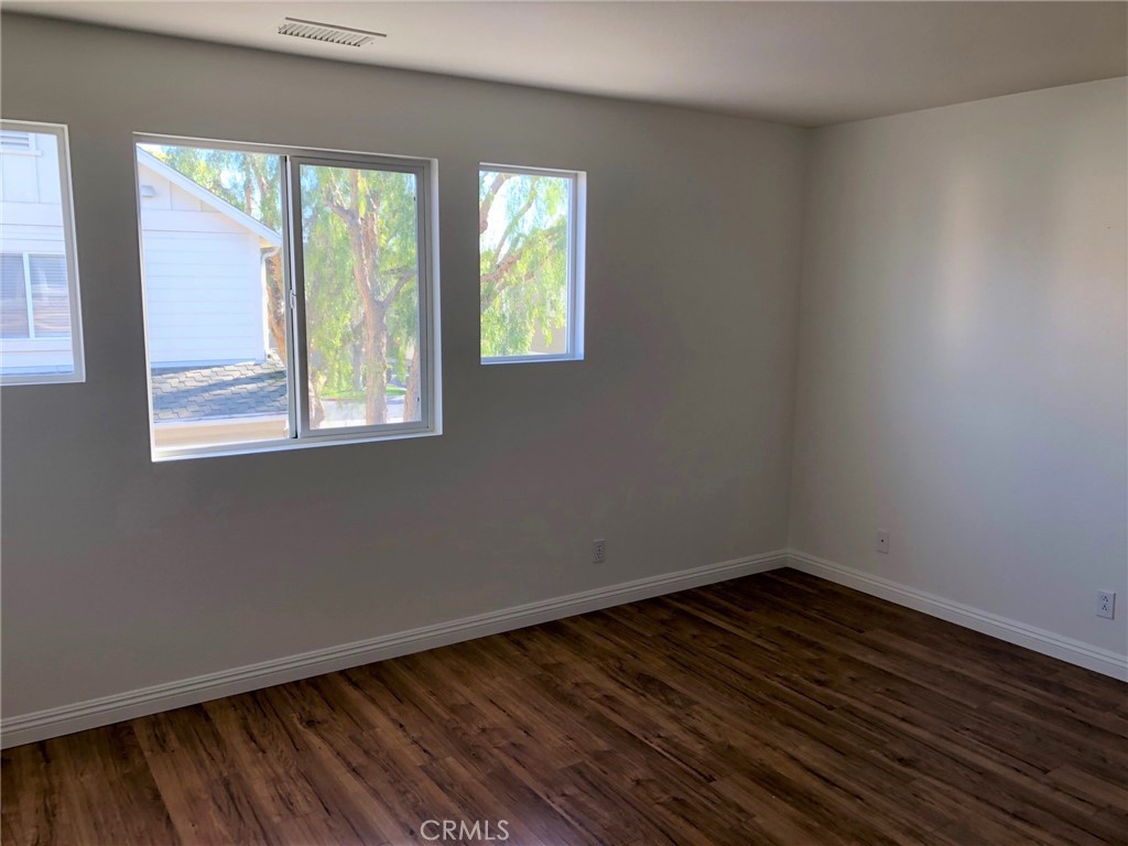 Twelve Picket Lane (TWPK) - Residential Lease