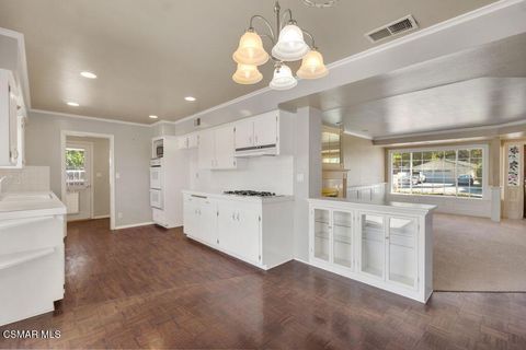 Tiny photo for 685 Paige Lane, Thousand Oaks, CA 91360 (MLS # 226000985)