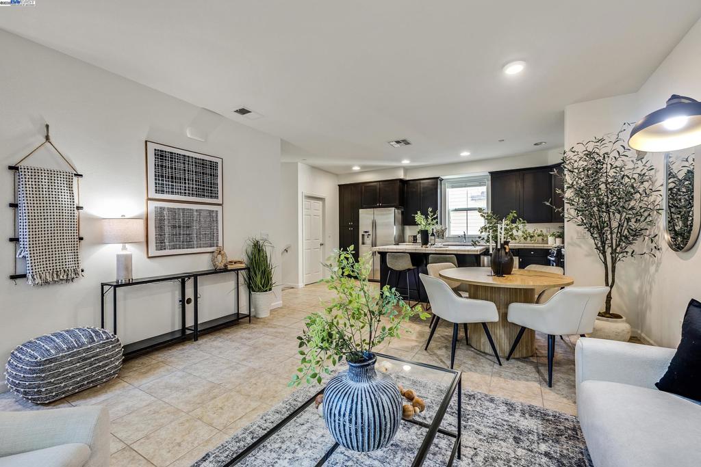 Welcome home to this beautiful townhouse style condo located at the desirable Cannery Park community. This home features a bright open floor plan with the living room, kitchen, dining area and half bathroom all on the same floor. The gourmet kitchen boasts stainless steel appliances, tons of cabinet space, a large island and is adjacent to the walk-in laundry room with ample storage. Upstairs are two master suites with bathrooms that have new vanity lighting and mirrors. On the ground floor enjoy the convenience of an attached 2-car garage. Recessed lighting and new paint throughout the entire home. Home has proximity to just about everything. It's steps away from The Cannery water tower park and a short distance to Downtown Hayward and a multitude of shops, restaurants and plazas. Easy access to Hayward BART, Amtrak, 880/92 freeways and San Mateo Bridge. This home truly offers convenience with connected living. Don't miss your chance to own this gem! OPEN HOUSE Sat 9/13, Sun 9/14 2:00PM-4:30PM