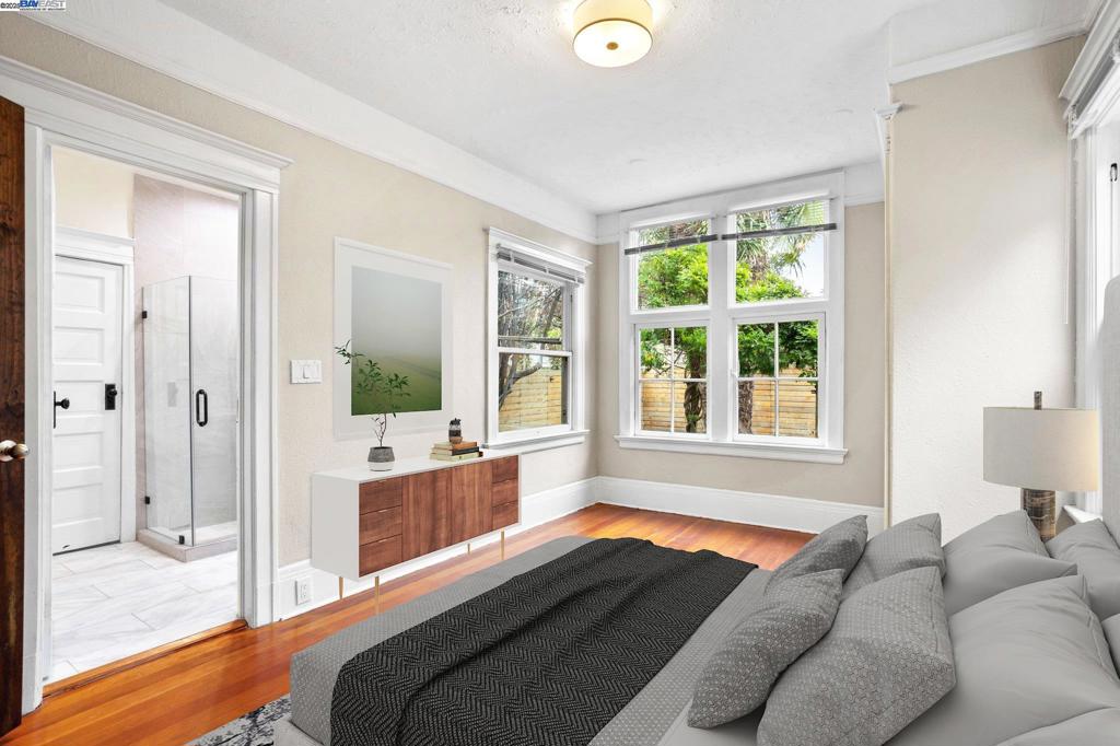 WEST OAKLAND - Residential Income