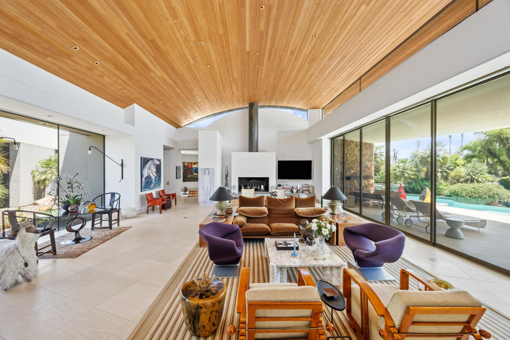 Waterford-420 - Residential