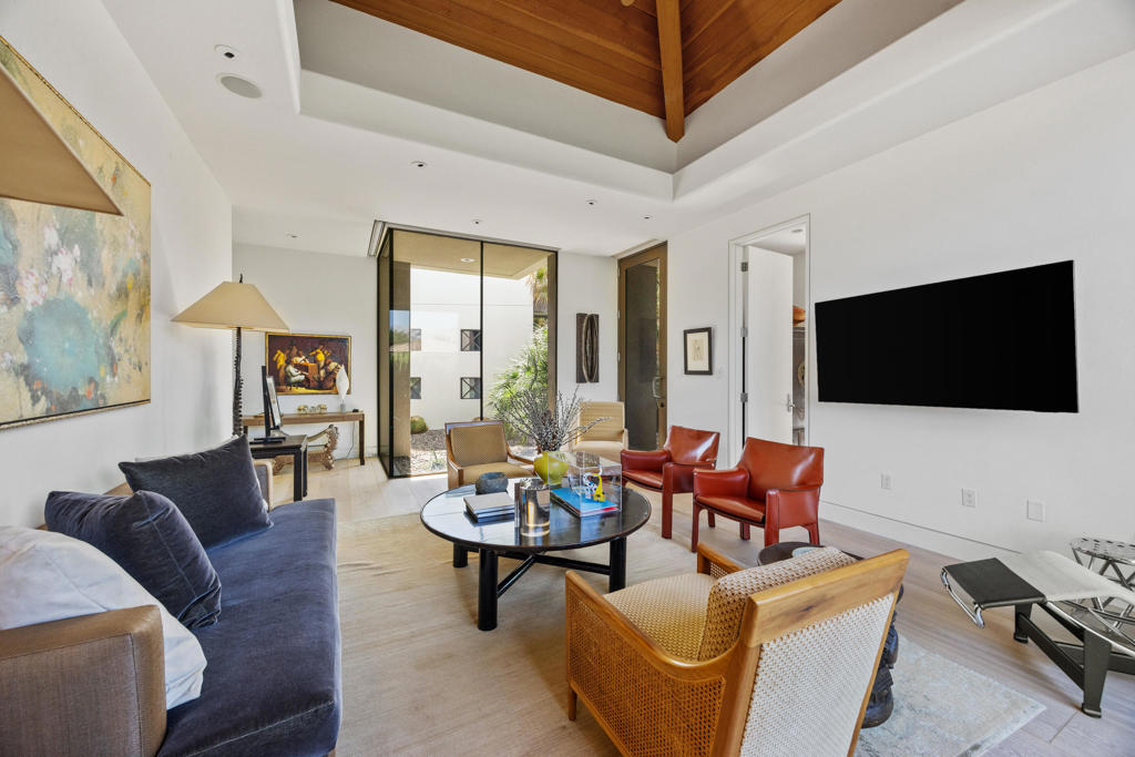 Waterford-420 - Residential