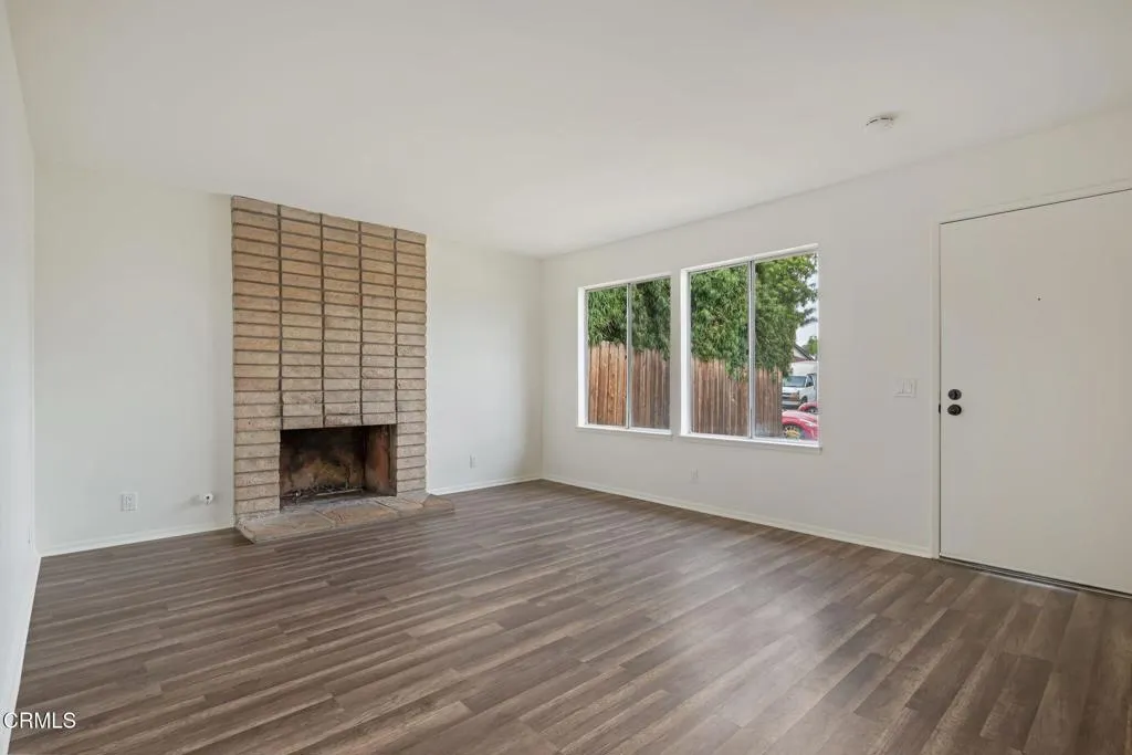 Oxnard, California 93036, United States, 3 Bedrooms Bedrooms, ,2 BathroomsBathrooms,Residential,Active,180961