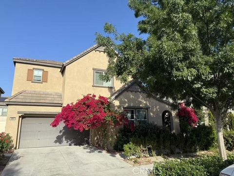 Photo of 4863 S Bountiful Trl Trl, Ontario, CA 91762 (MLS # WS25123494)