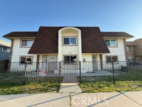 Photo of 249 E Jackson Street #B, Rialto, CA 92376 (MLS # PW26046047)