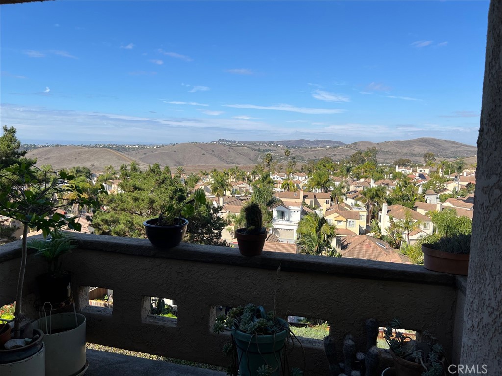 Vista Pacifica (VP) - Residential