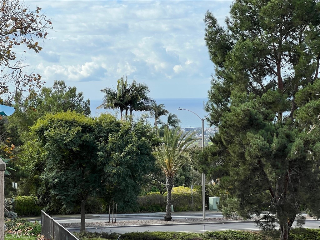 Vista Pacifica (VP) - Residential