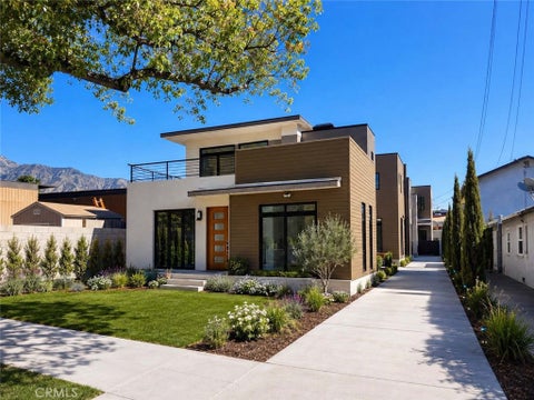 Photo of 440 N Oak AVE, Pasadena, CA 91107 (MLS # DW26174725)