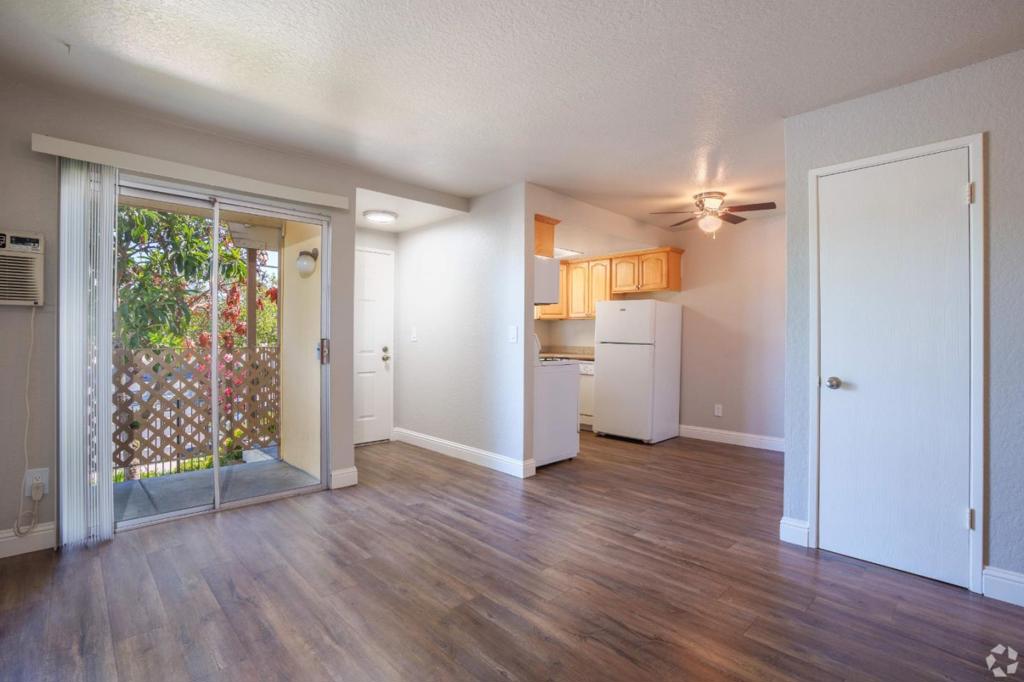 277 Junction Avenue