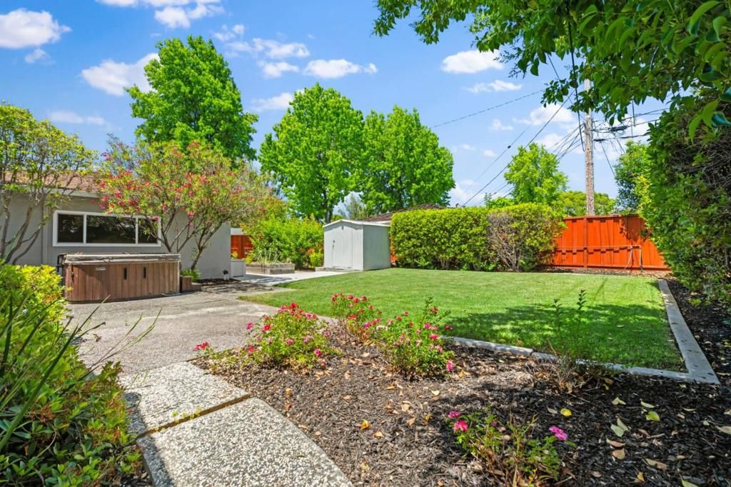 listing image 130724786482545366747