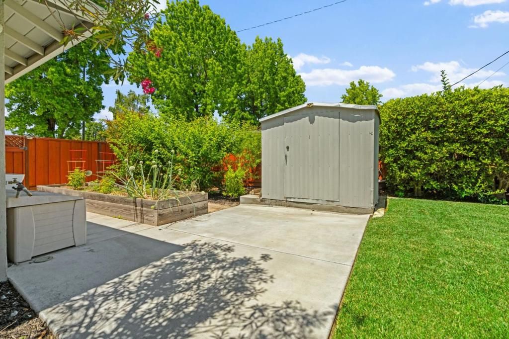listing image 130725151846519433318