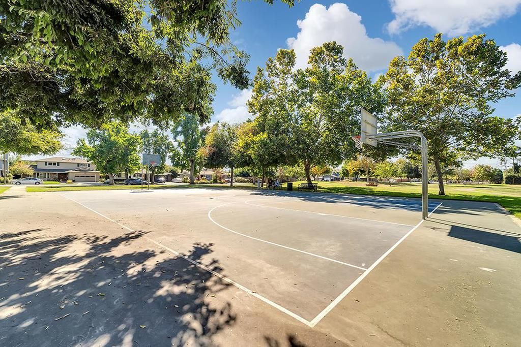 listing image 130720990990101221544
