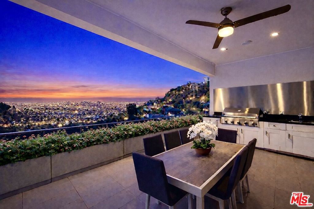 8827 Evanview Drive