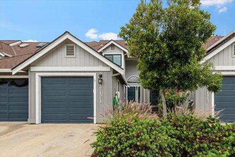 Photo of 17171 Creekside Circle, Morgan Hill, CA 95037 (MLS # ML82048648)