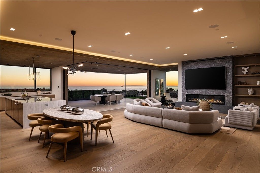 Photo of 32711 Caribbean Drive, Dana Point, CA 92629 (MLS # LG26001898)