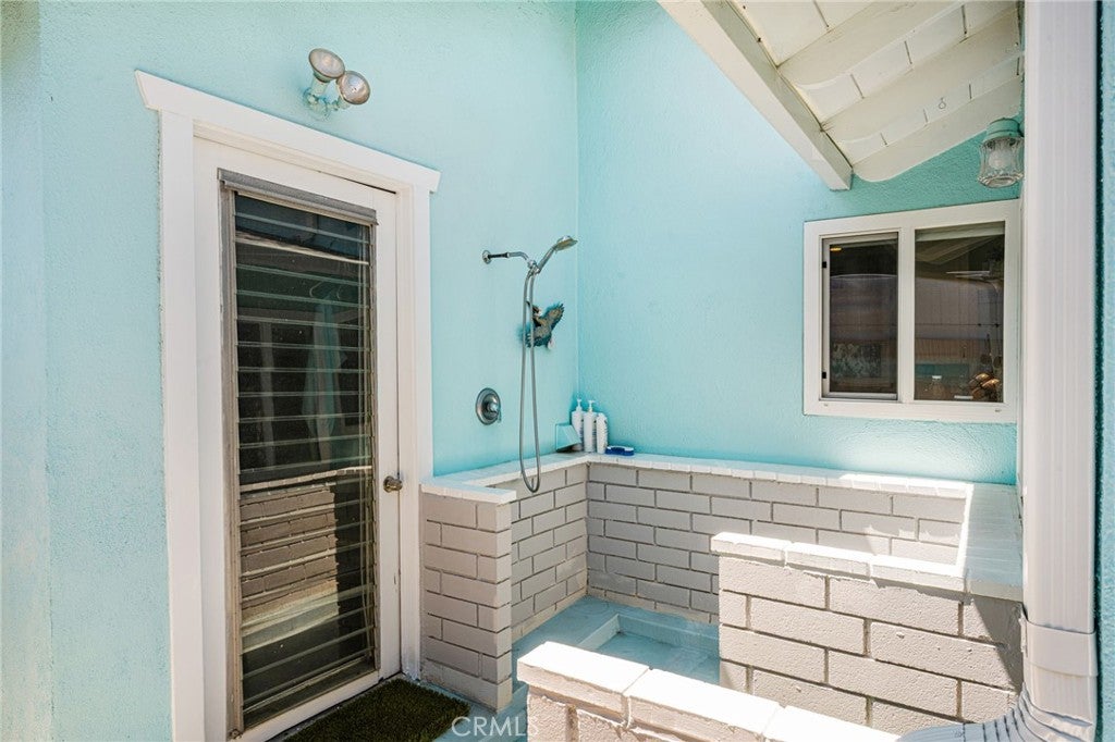 15732 Swan Lane, Huntington Beach CA 92649 - Photo 12