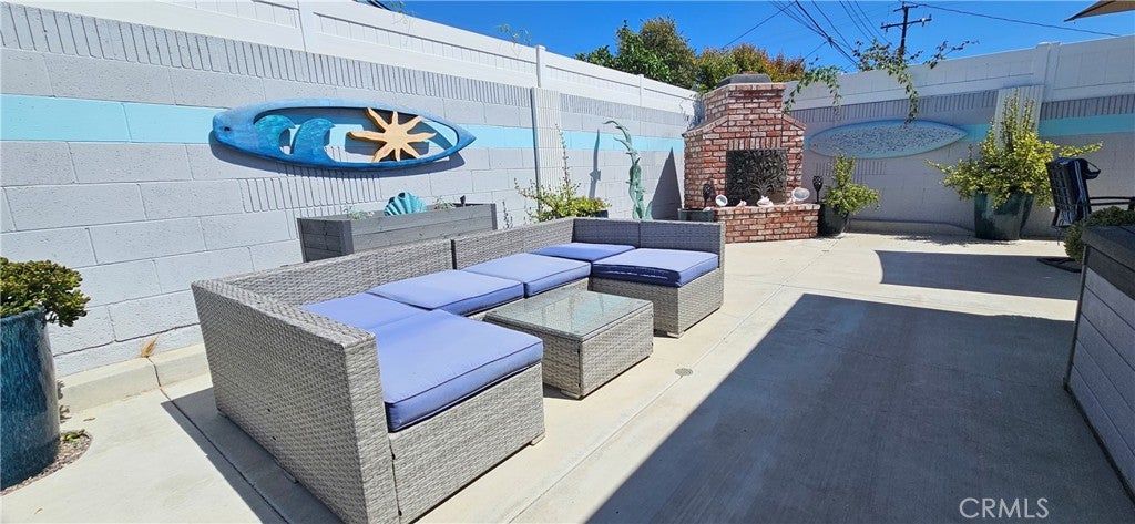 15732 Swan Lane