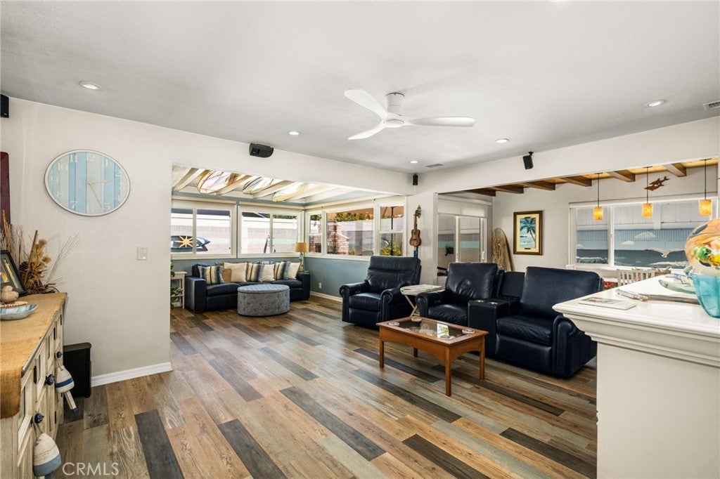 15732 Swan Lane