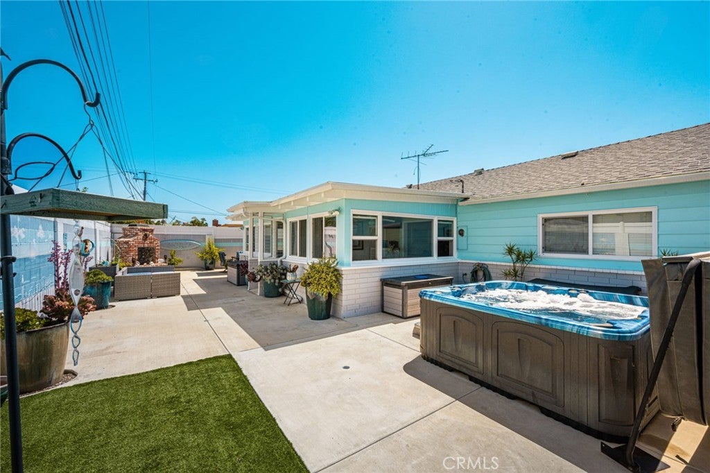 15732 Swan Lane, Huntington Beach CA 92649 - Photo 33