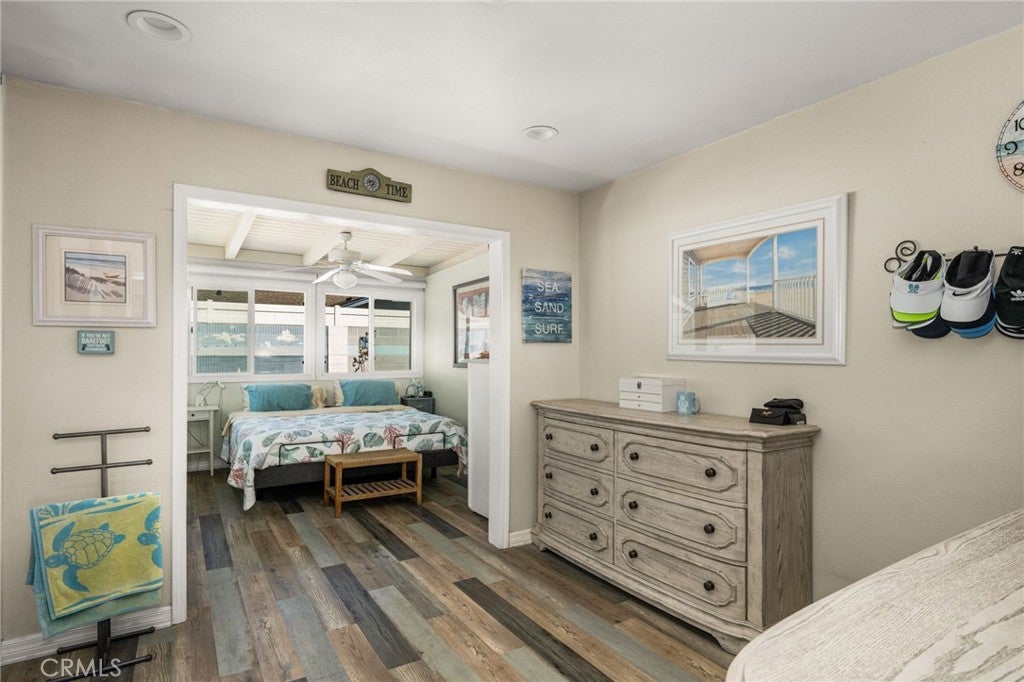 15732 Swan Lane, Huntington Beach CA 92649 - Photo 40