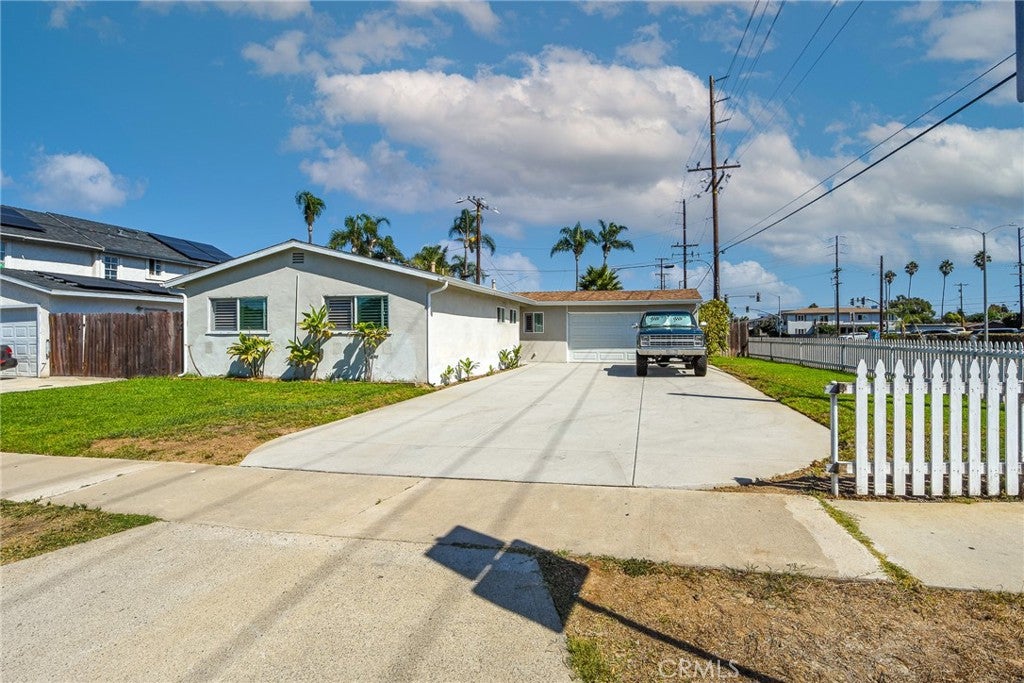2252 Federal, Costa Mesa CA 92627 - Photo 1