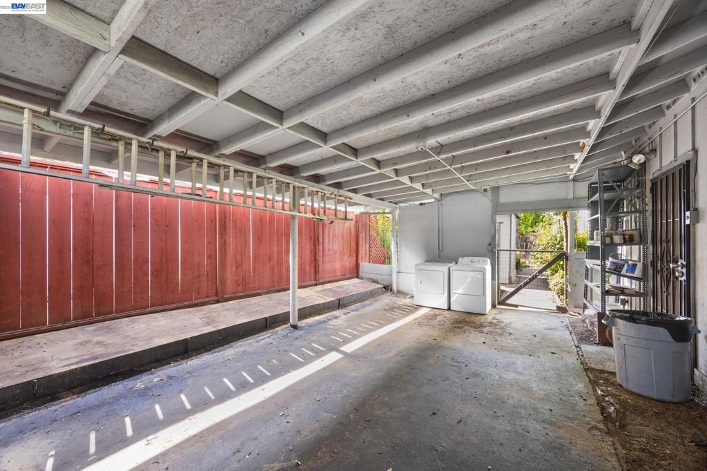 2857 Randall Way