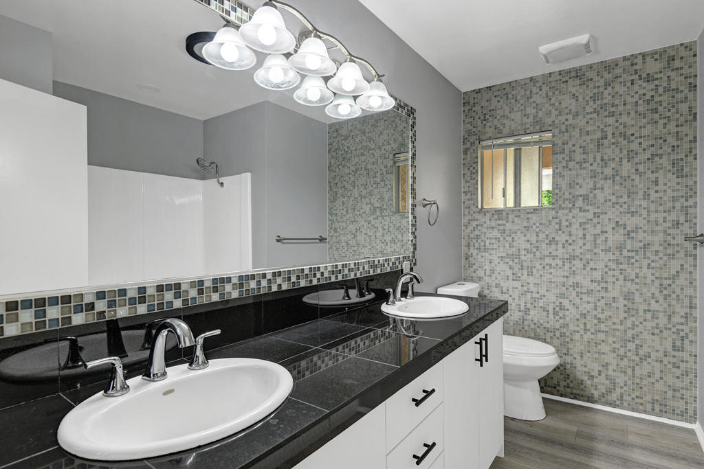 La Quinta Cove - Residential