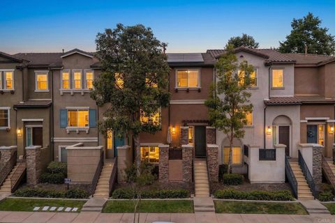 10125 LEAVESLY TRL Santee CA 92071