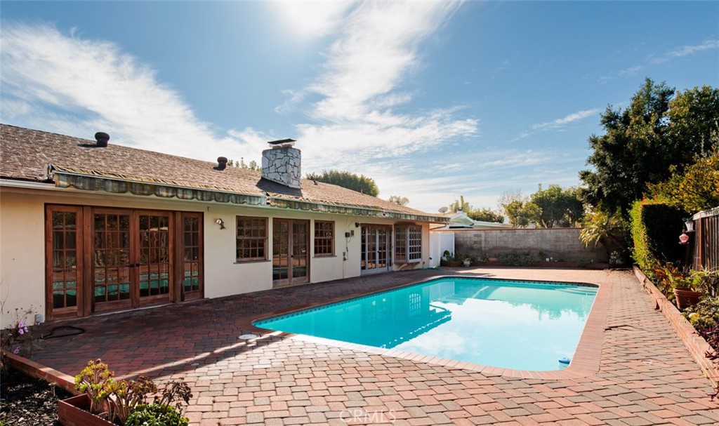 Dover Shores (DSAM) - Residential Lease