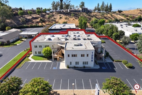 1255 E Highland