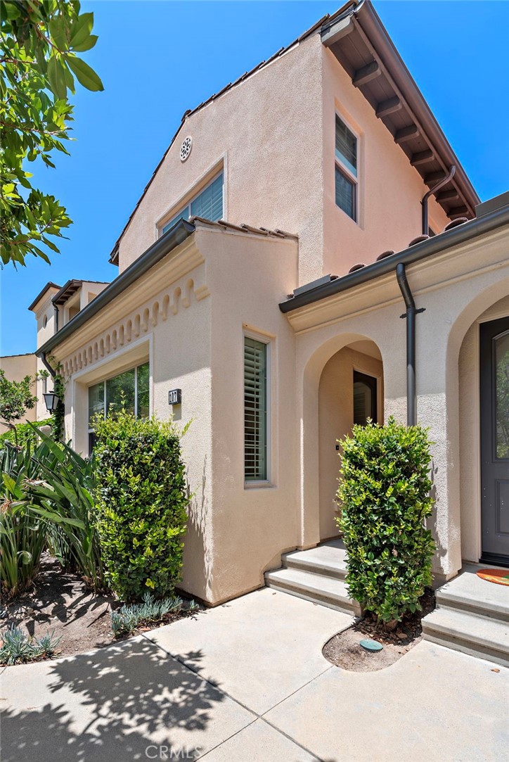 Charming 4-Bedroom Townhouse in the Highly Desirable Cypress Village East!
Nestled in one of Irvine’s most sought-after communities, this beautifully maintained townhouse offers the perfect blend of comfort, style, and location. Directly across the street is the dynamic Great Park, home to the premier Great Park Ice facility — the official practice venue for the Anaheim Ducks, hockey leagues, figure skating, and year-round public skating sessions. Just a short 20-minute walk or 4-minute drive brings you to this iconic Orange County destination. This home features a highly desirable floor plan with four bedrooms — one conveniently located downstairs and three upstairs. The light-filled interior showcases an open-concept layout, designer quartz countertops with full backsplash, premium Bosch appliances, recessed lighting, custom blinds and curtains, and paint throughout, along with a full bathroom downstairs. Additional highlights include an upstairs laundry room for a stackable washer/dryer, direct access 2-car garage, and a private patio, perfect for relaxing or entertaining. Conveniently located near shopping centers, freeways, and award-winning Irvine schools (Cypress Elementary, Jeffrey Trail Middle, and Irvine High School), this townhouse combines lifestyle, convenience, and modern living in one exceptional package.