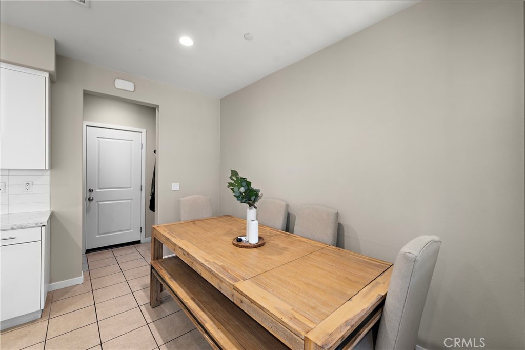 Lantana - Residential Lease
