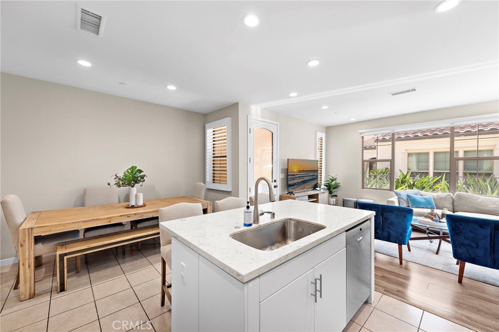 Lantana - Residential Lease