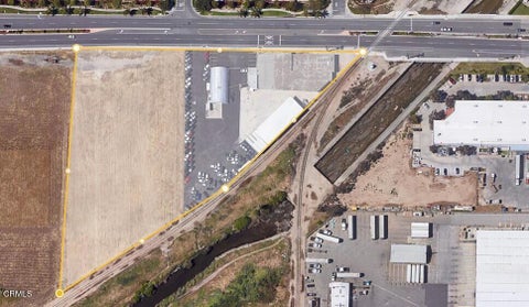 Photo of 320 E Hueneme Road, Oxnard, CA 93033 (MLS # V1-38909)