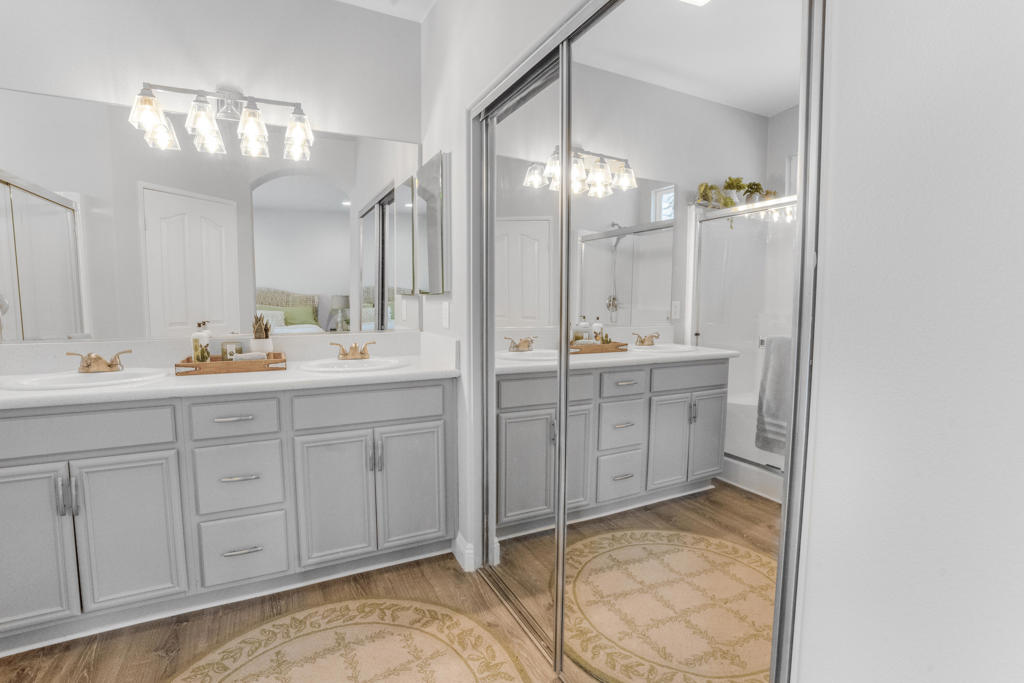 Mountain View Country Estates - Residential