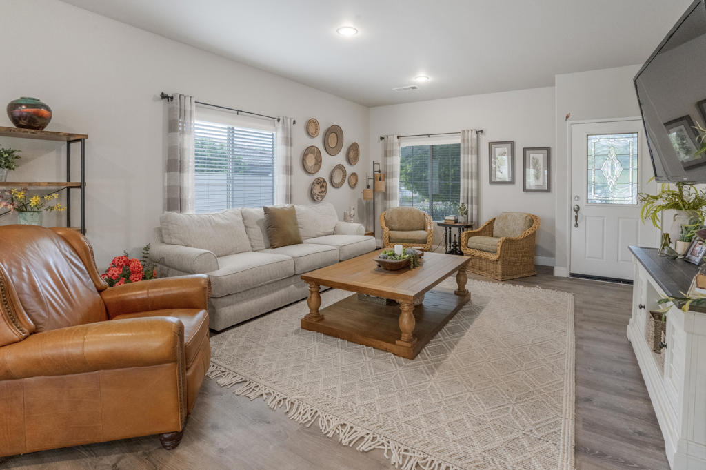 Mountain View Country Estates - Residential