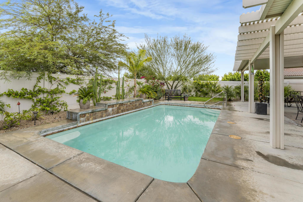 Mountain View Country Estates - Residential