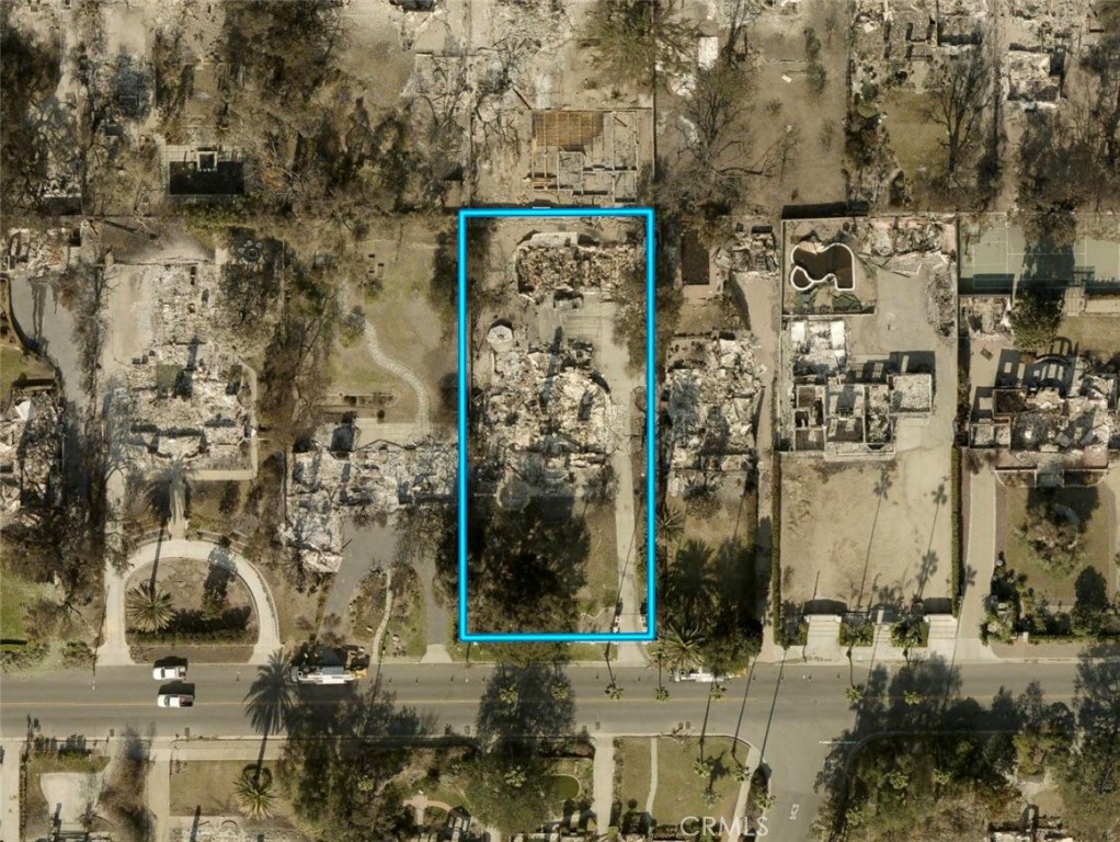 1185 E Altadena Drive