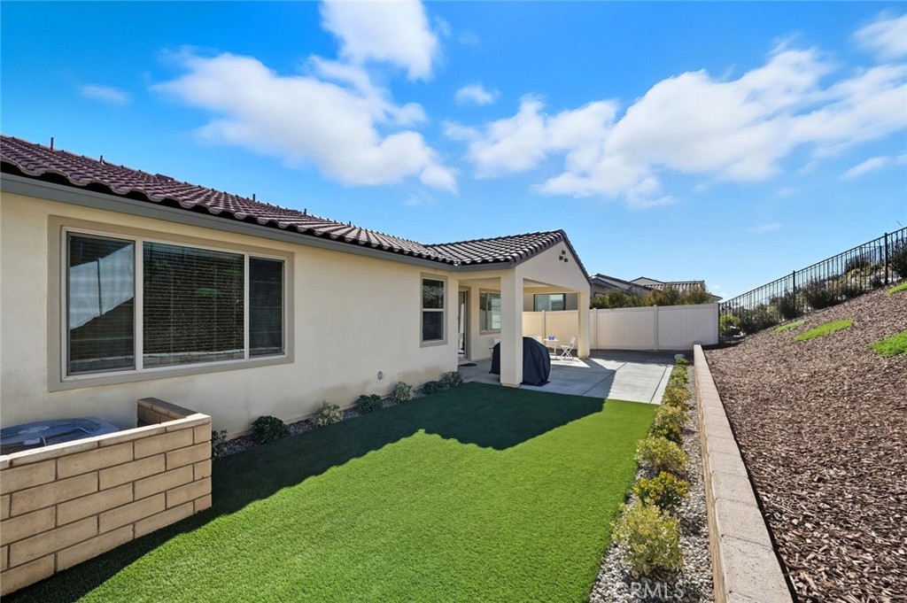 Custom Canyon Country 1 (CCAN1) - Residential