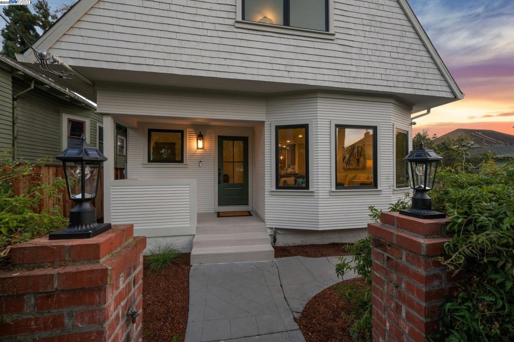 LOWER ELMWOOD - Residential