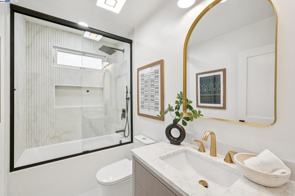 LOWER ELMWOOD - Residential