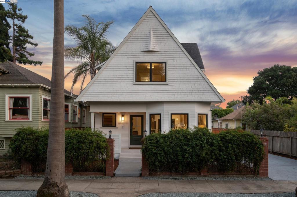 LOWER ELMWOOD - Residential