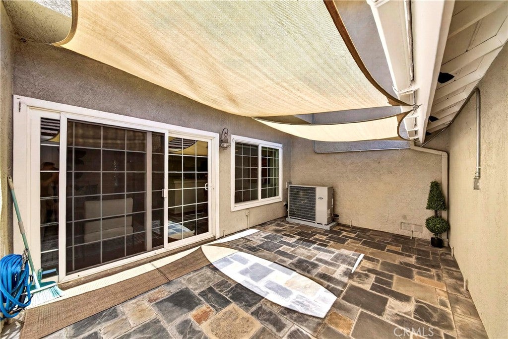 93 Goldenrod, Irvine CA 92614 - Photo 32