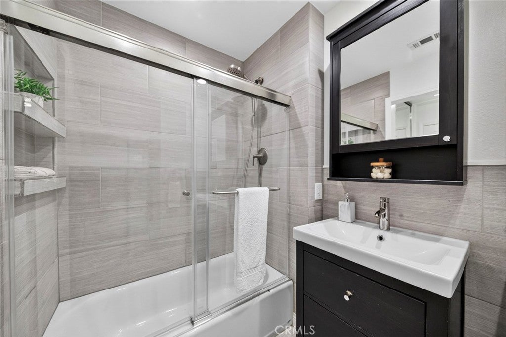 93 Goldenrod, Irvine CA 92614 - Photo 27