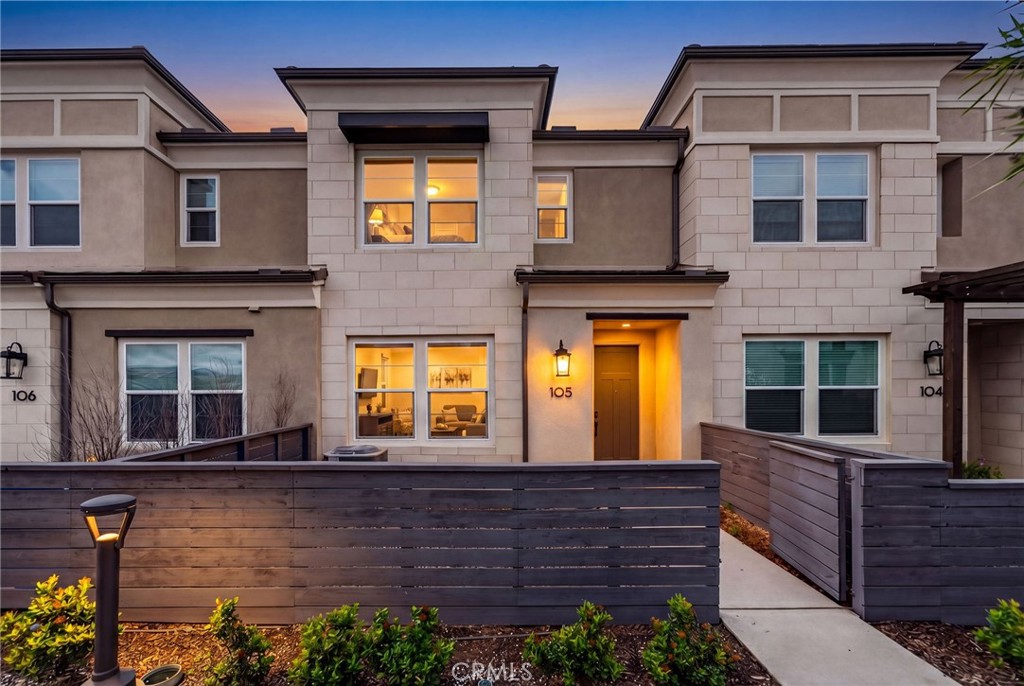 1218 Sunrise View 105