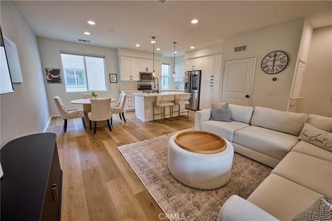 1128 Via Lucero Oceanside CA 92056