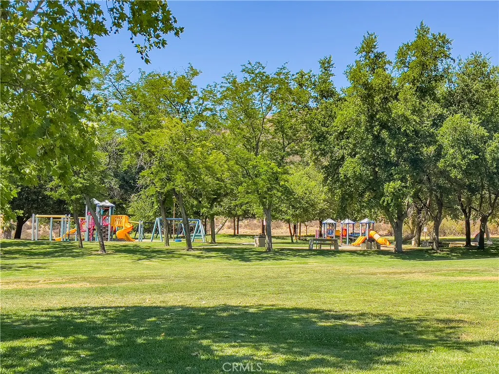 Calabasas, California 91302, United States, 3 Bedrooms Bedrooms, ,3 BathroomsBathrooms,Residential,Active,170135